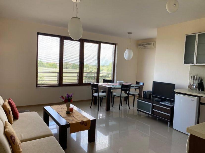 Lighthouse Golf Resort Private Apartment Sunrise بالشيك المظهر الخارجي الصورة